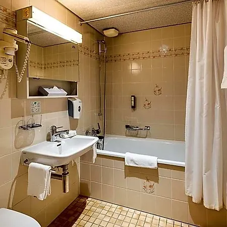 Parkhotel Gunten - & Hotel 3*